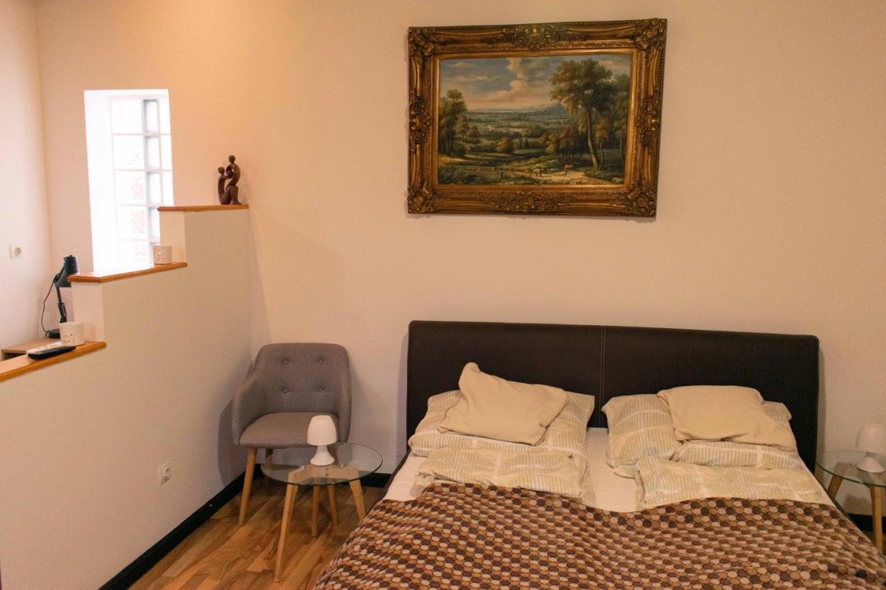 Borostyan Apartmanhaz موراهالوم المظهر الخارجي الصورة