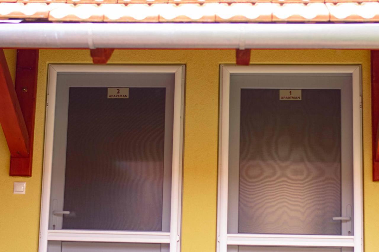 Borostyan Apartmanhaz موراهالوم المظهر الخارجي الصورة