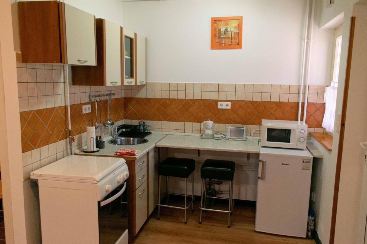 Borostyan Apartmanhaz موراهالوم المظهر الخارجي الصورة
