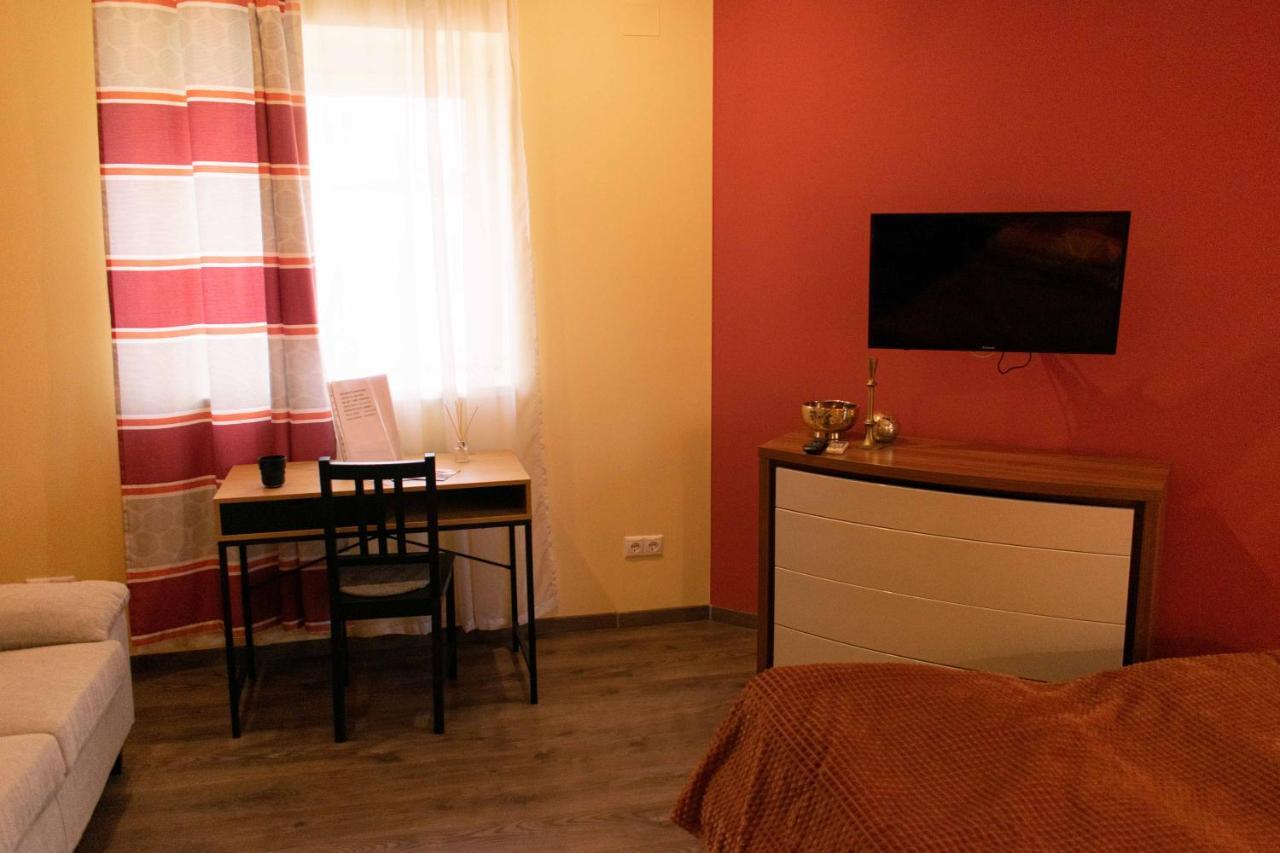 Borostyan Apartmanhaz موراهالوم المظهر الخارجي الصورة