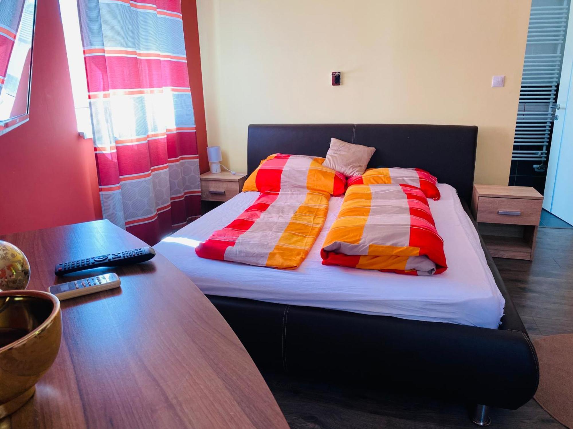 Borostyan Apartmanhaz موراهالوم المظهر الخارجي الصورة
